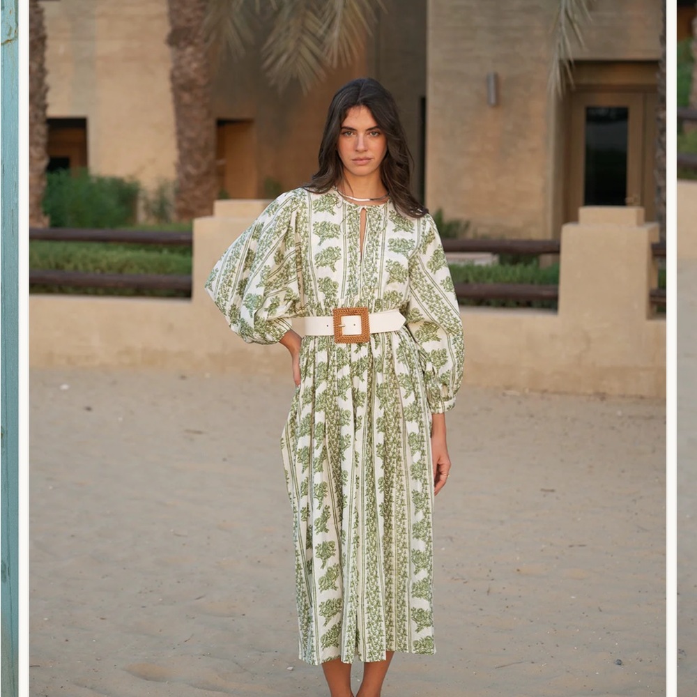 Green Floral Midi Dress with Puff Sleeves